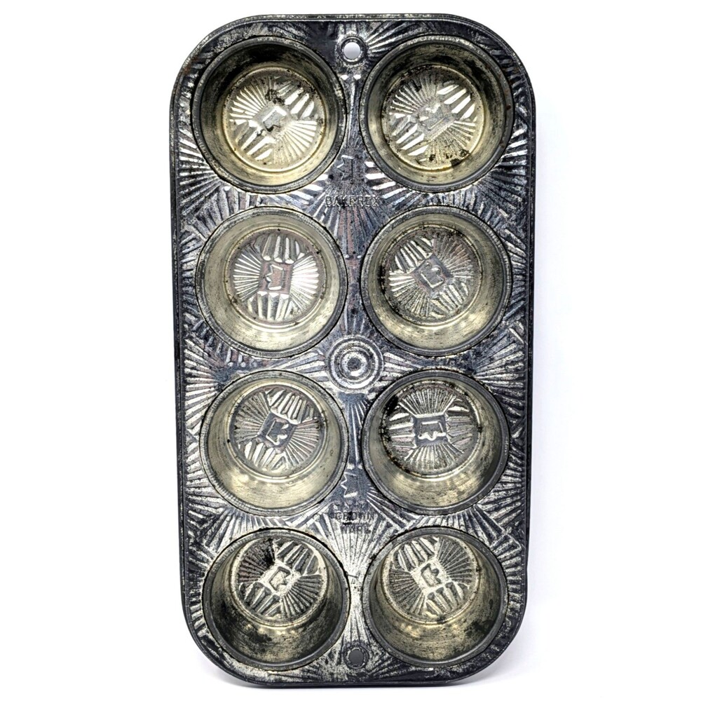Vtg Bakerex Crown Ware Art Deco Starburst Muffin Pan w/ 8 Holes | FARMHOUSE Core